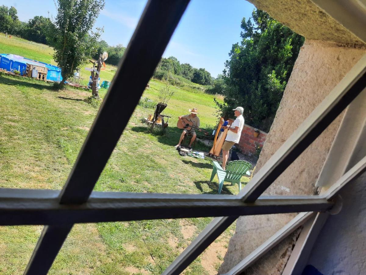 Neret Notrevillage La Salamandre מראה חיצוני תמונה